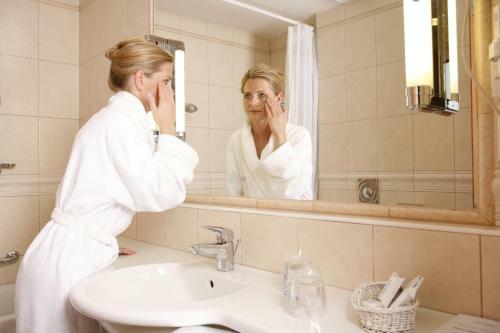 Vitalmed Hotel S�rv�r