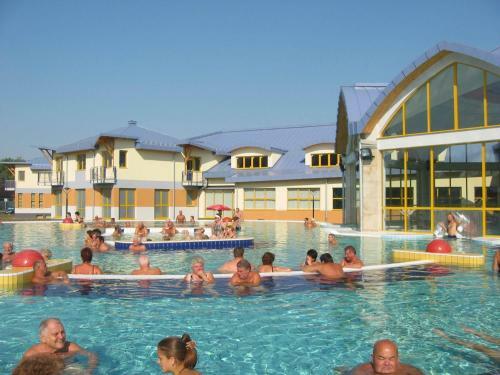 Vitalmed Hotel S�rv�r