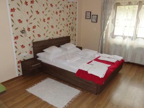 Nyirfa Apartmanh�z