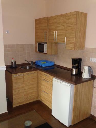 Nyirfa Apartmanh�z