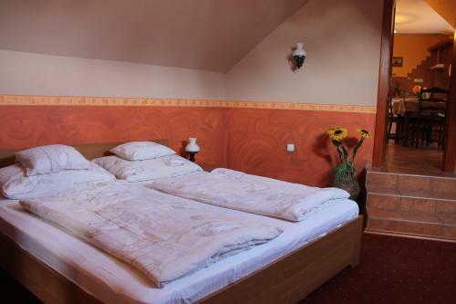 Rozmann Family Panzi� & Apartmanhaz