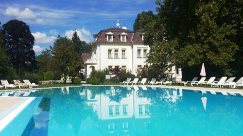 Hotel Batthy�ny Kast�lysz�ll�