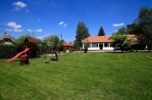 Bodza Vend�gh�z - Apartmanh�z
