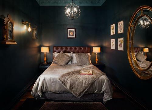The Royal Hotel Featherston - Boutique Hotel