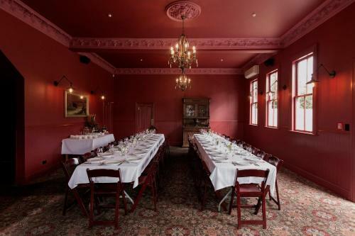 The Royal Hotel Featherston - Boutique Hotel