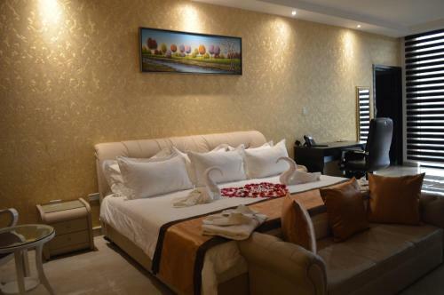 Hotel Crowner David