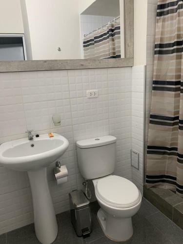 Hostal Low Cost Sm