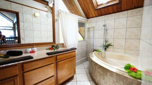 #2 Beach Villa Bliss By Tahiti Villas