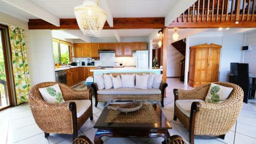 #2 Beach Villa Bliss By Tahiti Villas