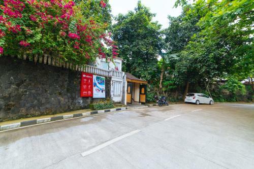 Hotel Reddoorz Plus @ Altaroca Antipolo