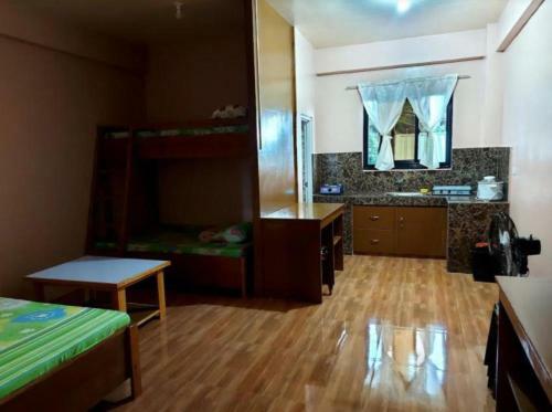 Hotel Oyo 728 Jmm Apartelle & Transient