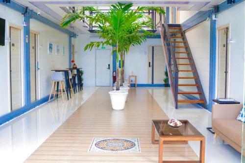 Hotel Reddoorz Plus @ As Fortuna Cebu
