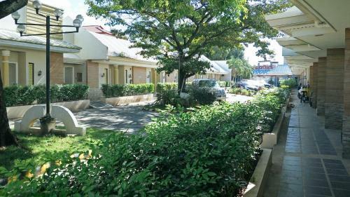 Hotel Reddoorz Premium @ Wireless Mandaue Cebu