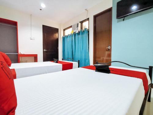 Hotel Reddoorz Plus Near Ateneo de Davao