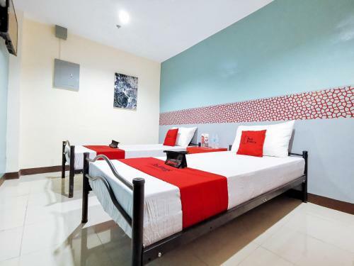 Hotel Reddoorz Plus Near Ateneo de Davao