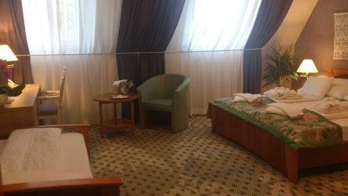 Hotel Batthy�ny K�ria