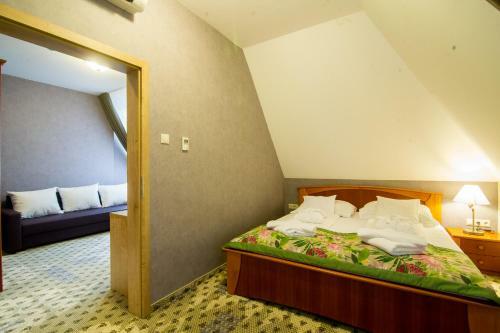 Hotel Batthy�ny K�ria