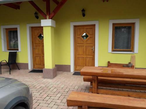 Zanati Apartmannh�z