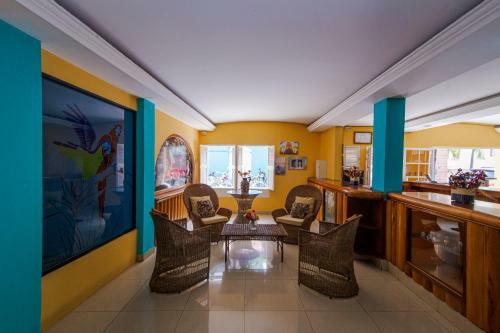 Hotel Santana