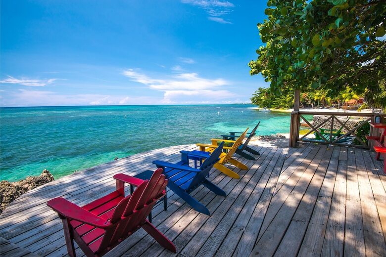 Hotel Las Rocas Resort And Dive Center