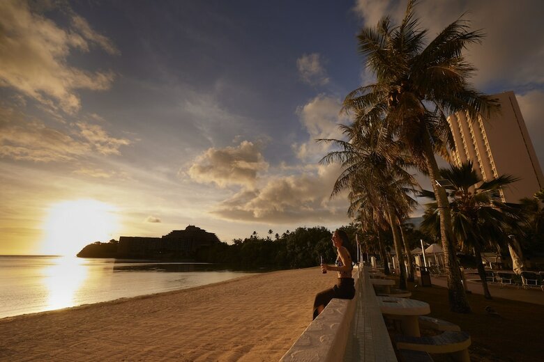Hotel Onward Beach Resort