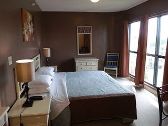 Hotel Ypao Breeze Inn