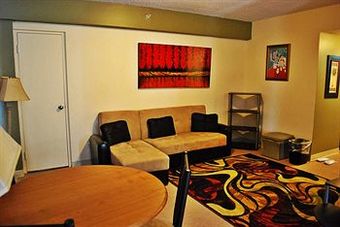 Hotel Ypao Breeze Inn