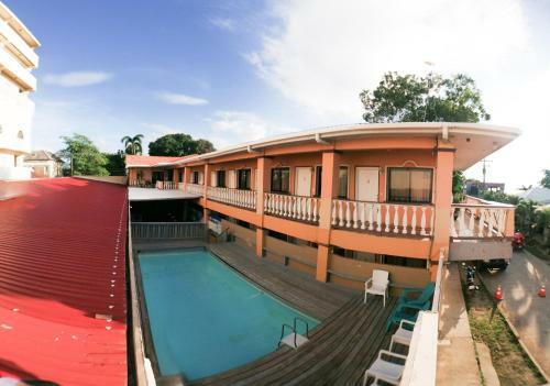 Uw Oasis Hotel