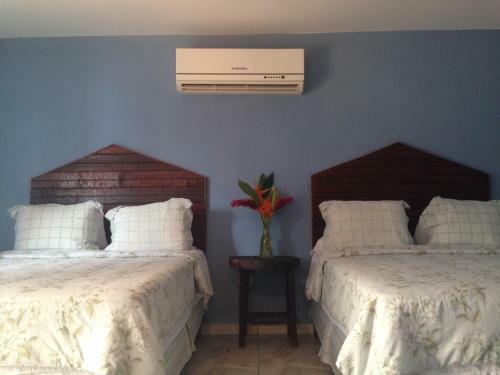 Hotel La Delphina Bed And Breakfast Bar And Grill