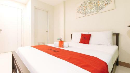 Hotel Reddoorz Plus @ Kamuning Quezon City