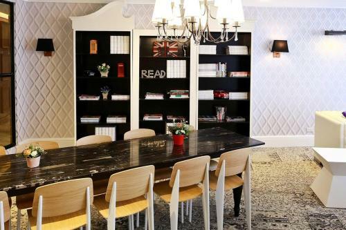Aparthotel Bayhomes Knightsbridge Serviced Residences