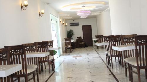 Hotel Comfort Inn (R)