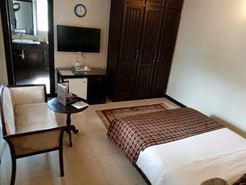 Hostal Crosswinds Guest House