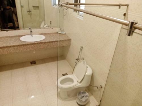 Hostal Crosswinds Guest House