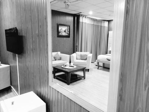 Hostal Royal Motel Executive