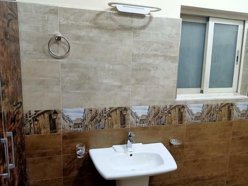 Al Burhan Express Hotel
