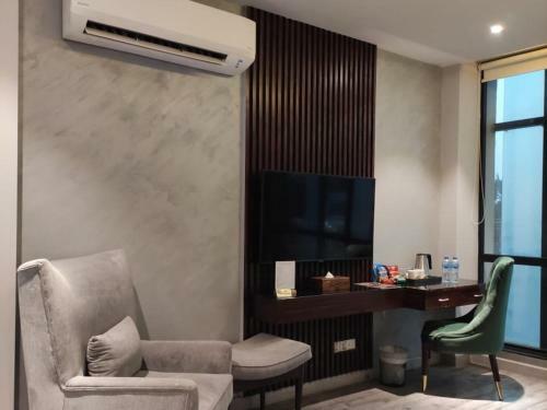 Grand Ittehad Boutique Hotel