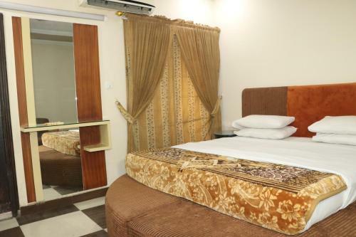 Hotel Grace Inn