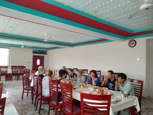 Hotel Mountain Lodge Skardu