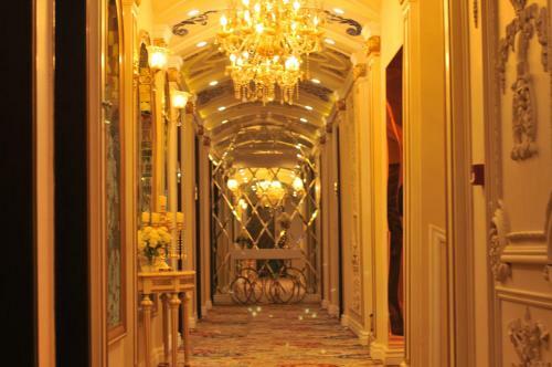 Belmorris Hotels & Resorts