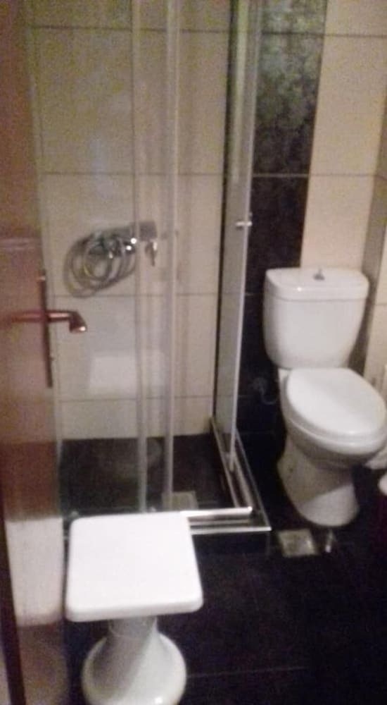 Niki Apartments