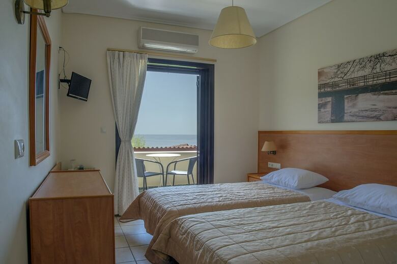 Corali Hotel