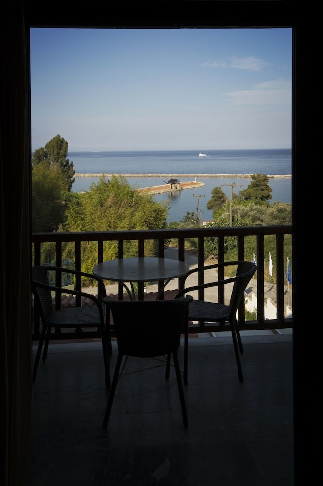 Corali Hotel