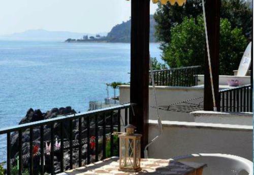 Alexiadis Apartments
