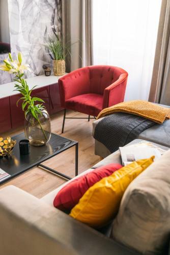 Rubinstein Apartment By Loft Affair