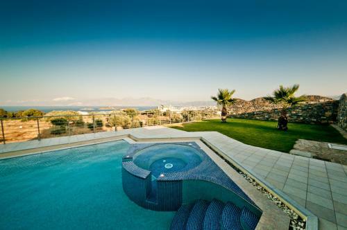 Villa St. Nicolas & Theano
