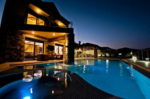 Villa St. Nicolas & Theano