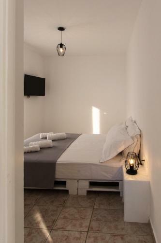 Perigiali Rooms & Apartments Folegandros