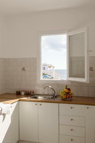 Perigiali Rooms & Apartments Folegandros