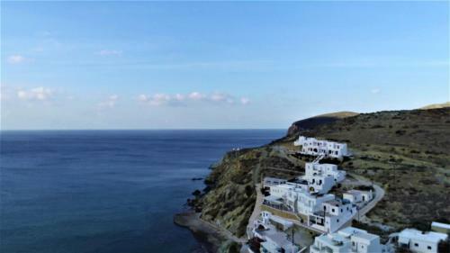 Perigiali Rooms & Apartments Folegandros